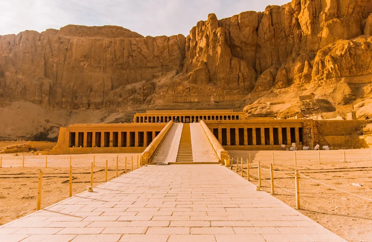 8 Days Egypt Luxury Tour Package – Cairo & Nile Cruise 6